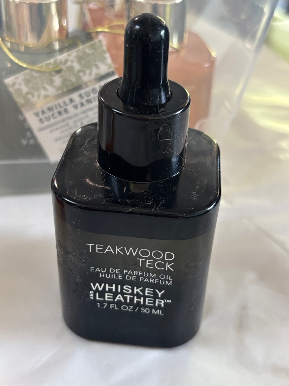 TEAKWOOD & TECK Whiskey & Leather Fragrance Oil - Black